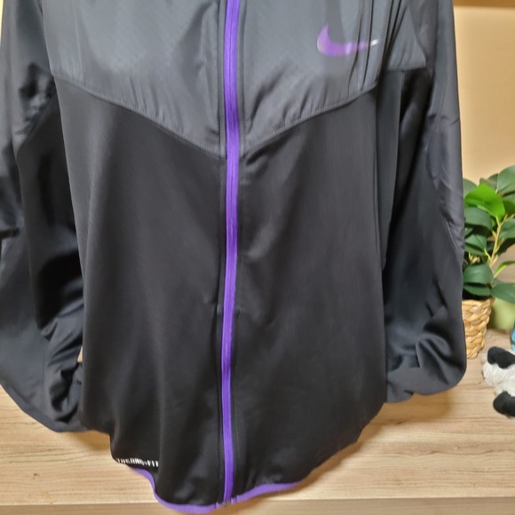 Nike Therma-FIT Full Zip Hooded Jacket Women's XL Black Purple Activewear - Picture 6 of 11